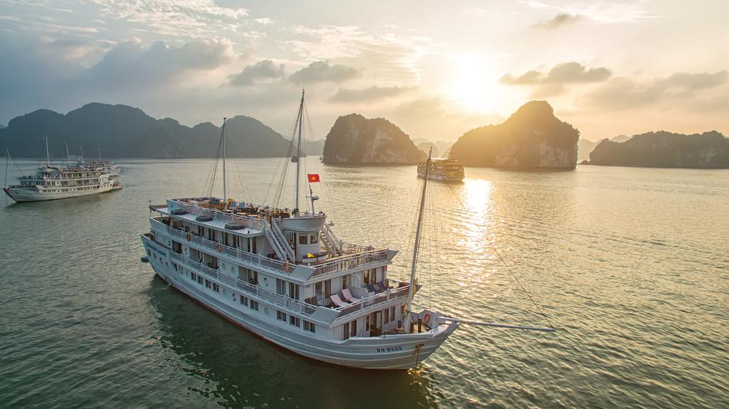 Paradise Sails Cruise Ха Лонг Екстериор снимка